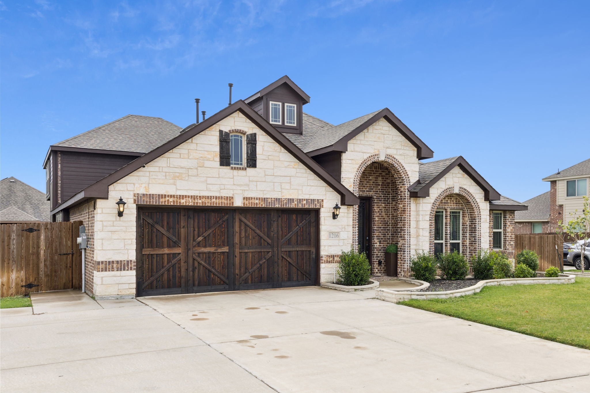 1216 Richard Pittmon Drive