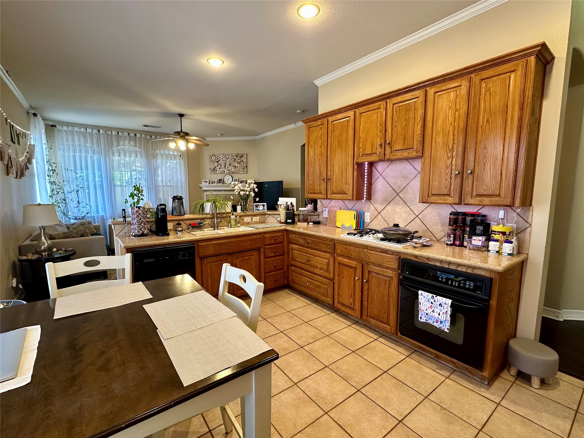 5009 Lake Crest Drive