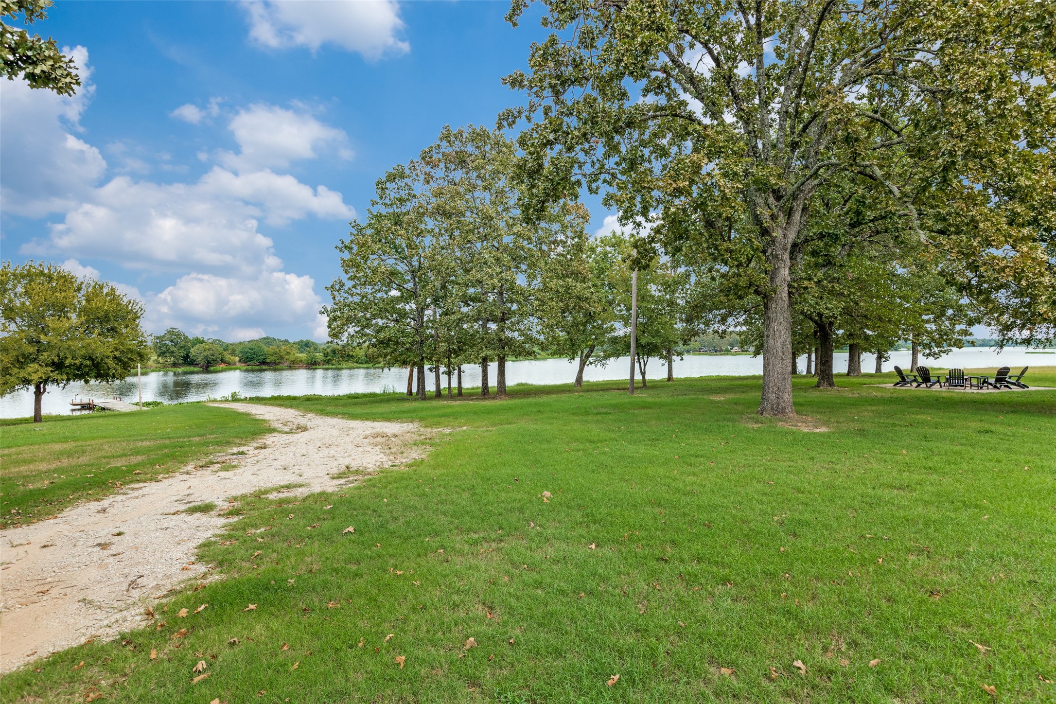 779 County Road 1971