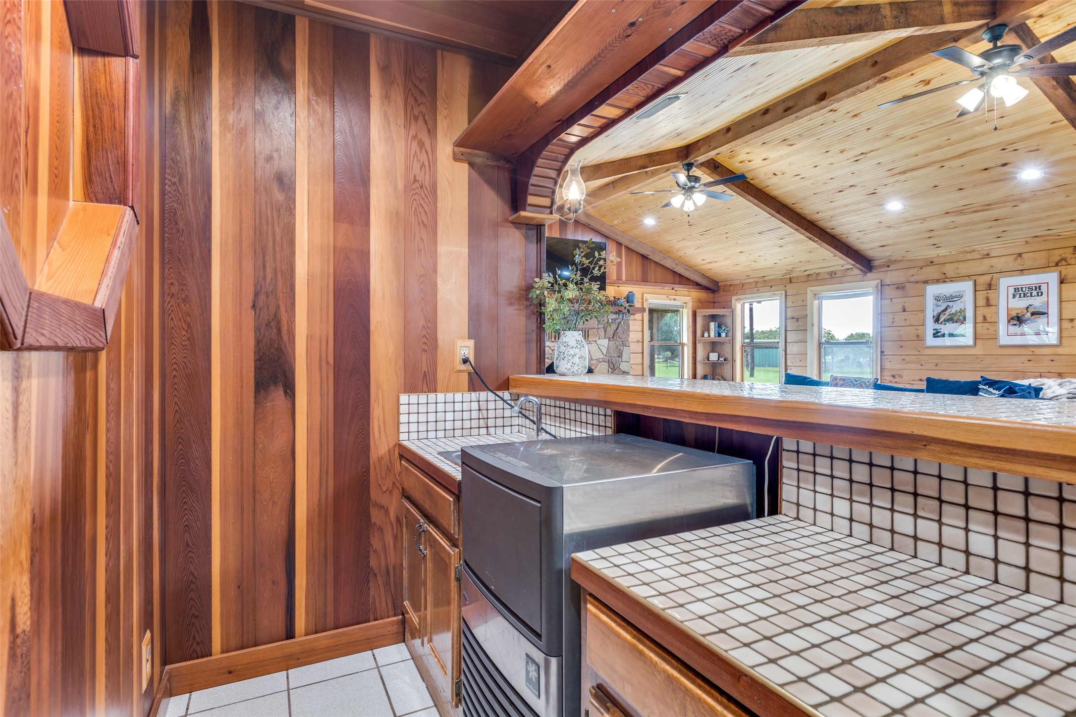 779 County Road 1971