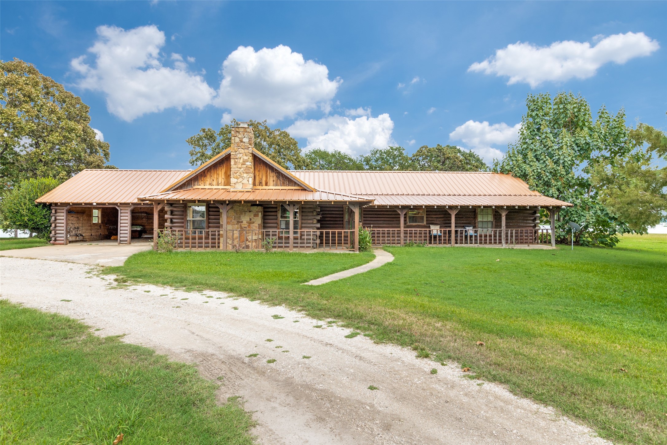 779 County Road 1971