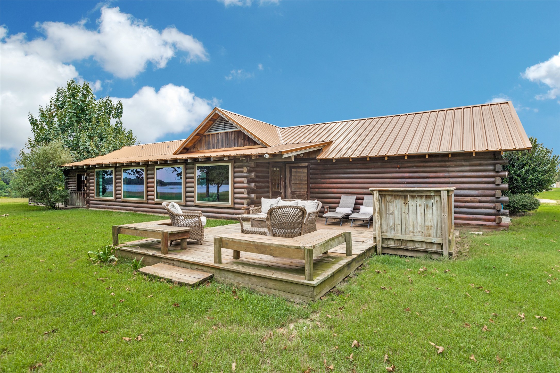 779 County Road 1971