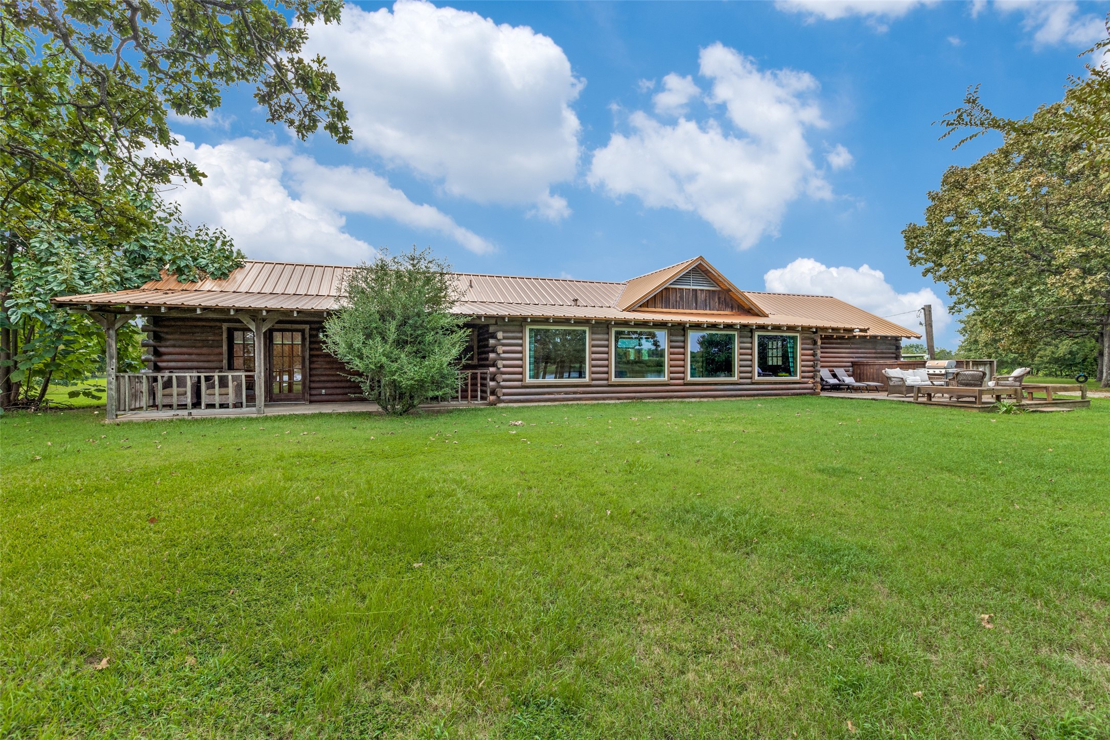 779 County Road 1971