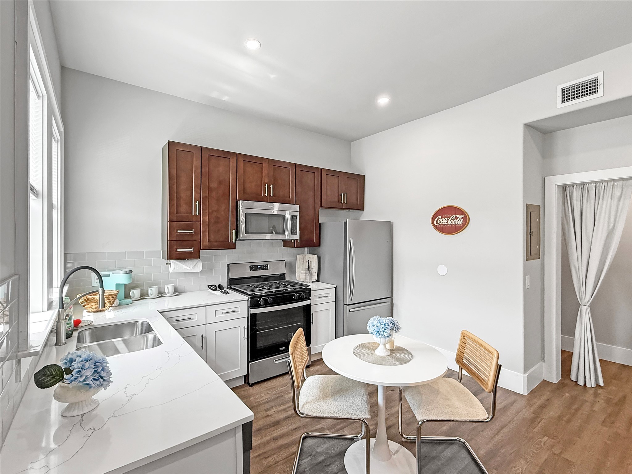 801 N Marsalis Avenue 101