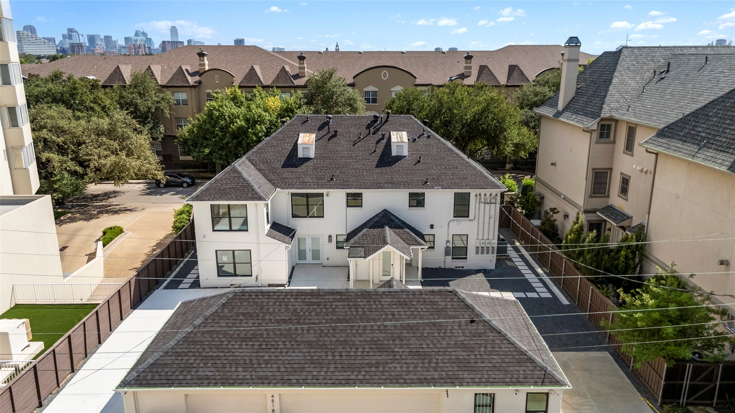 4518 Roland Avenue A