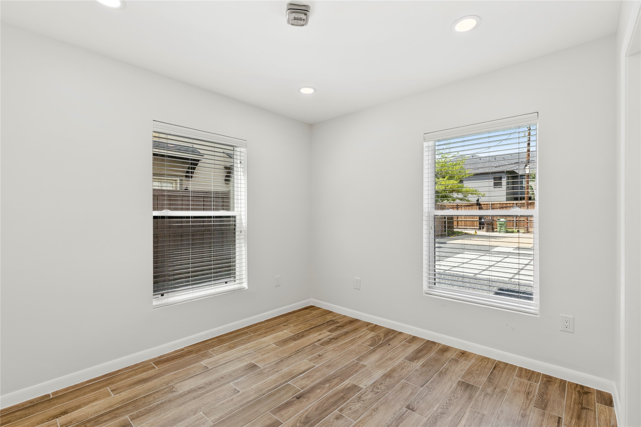 4518 Roland Avenue A