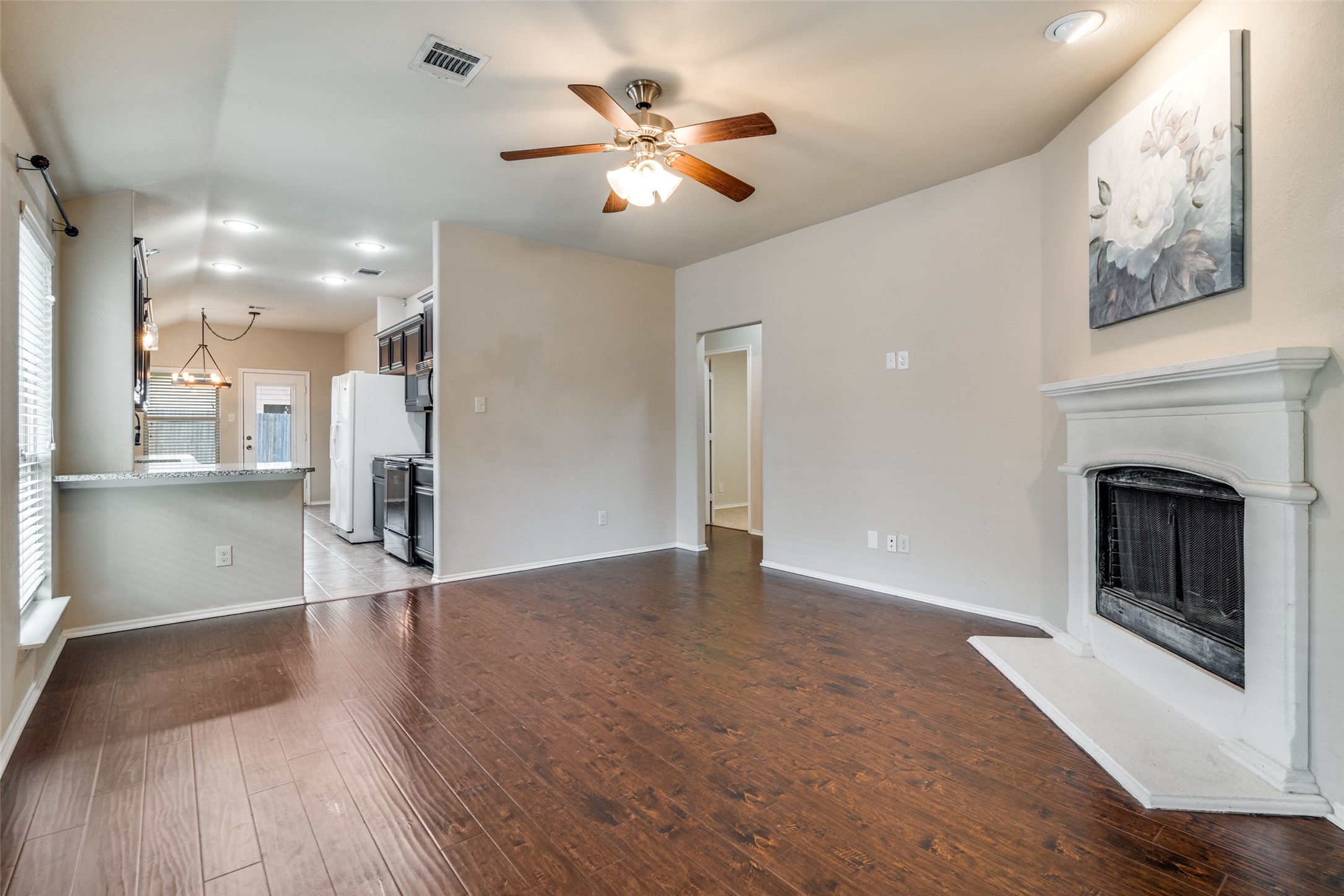 1220 Alder Tree Lane