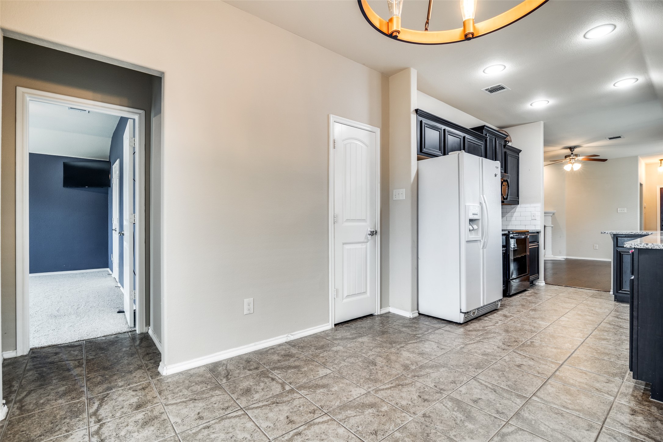 1220 Alder Tree Lane