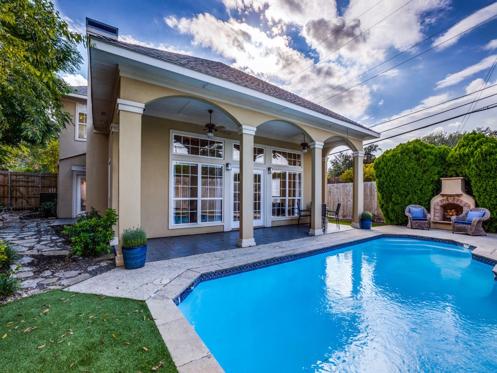 5305 Southern Avenue