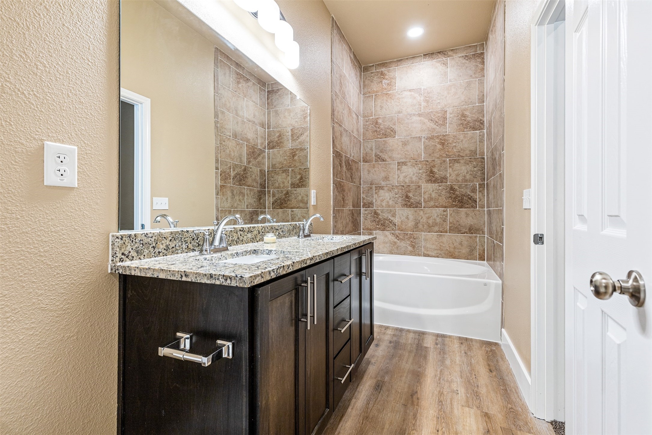 413 Henderson Street