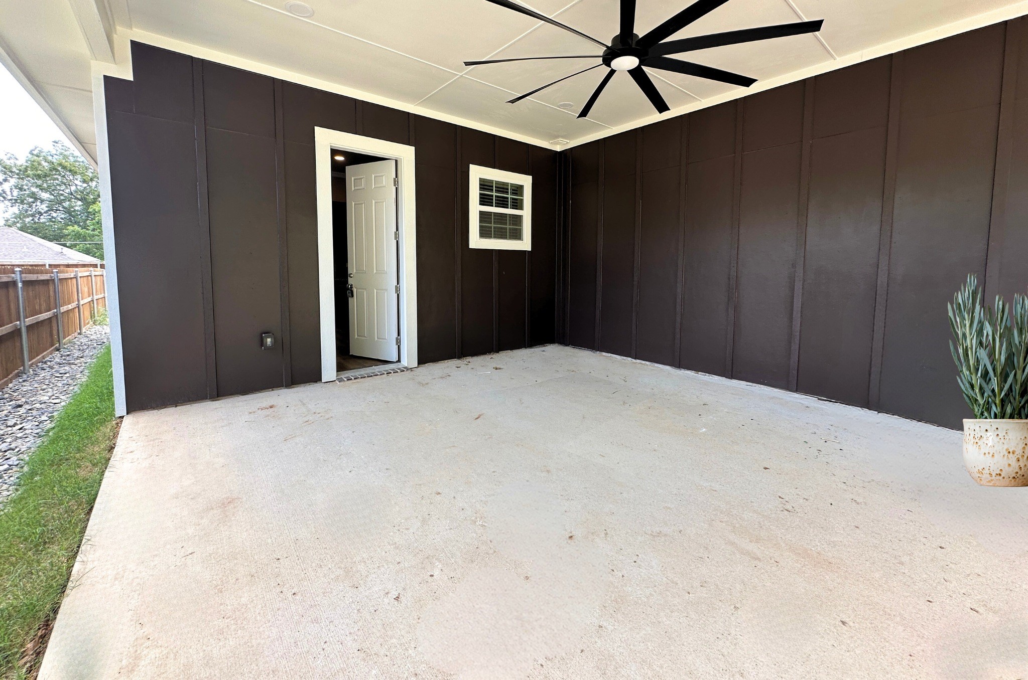 413 Henderson Street