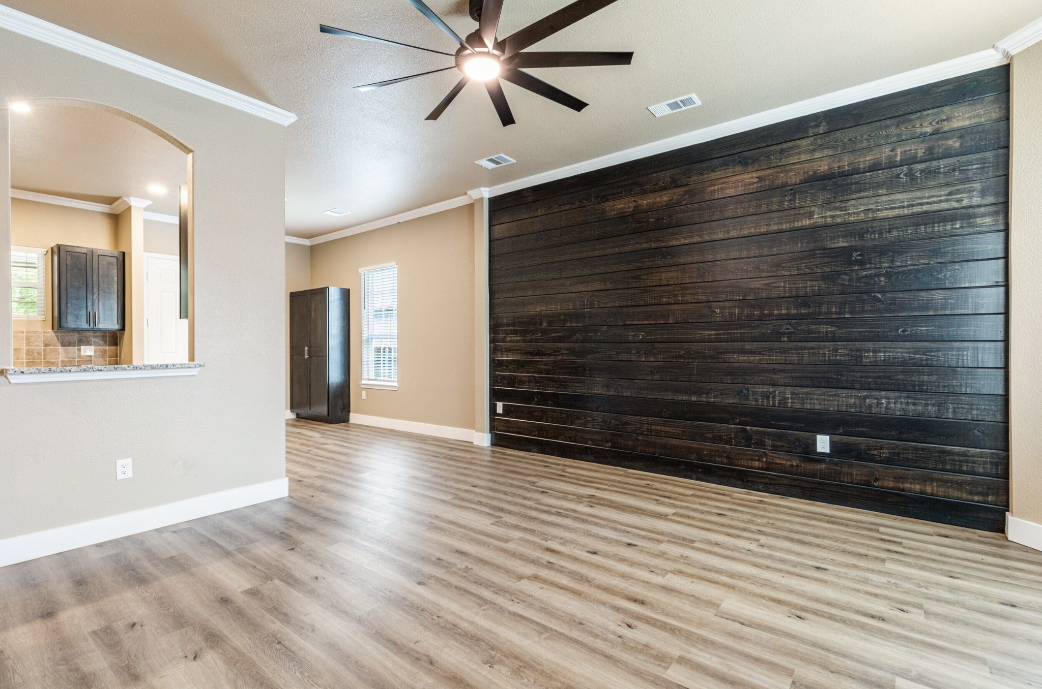 413 Henderson Street