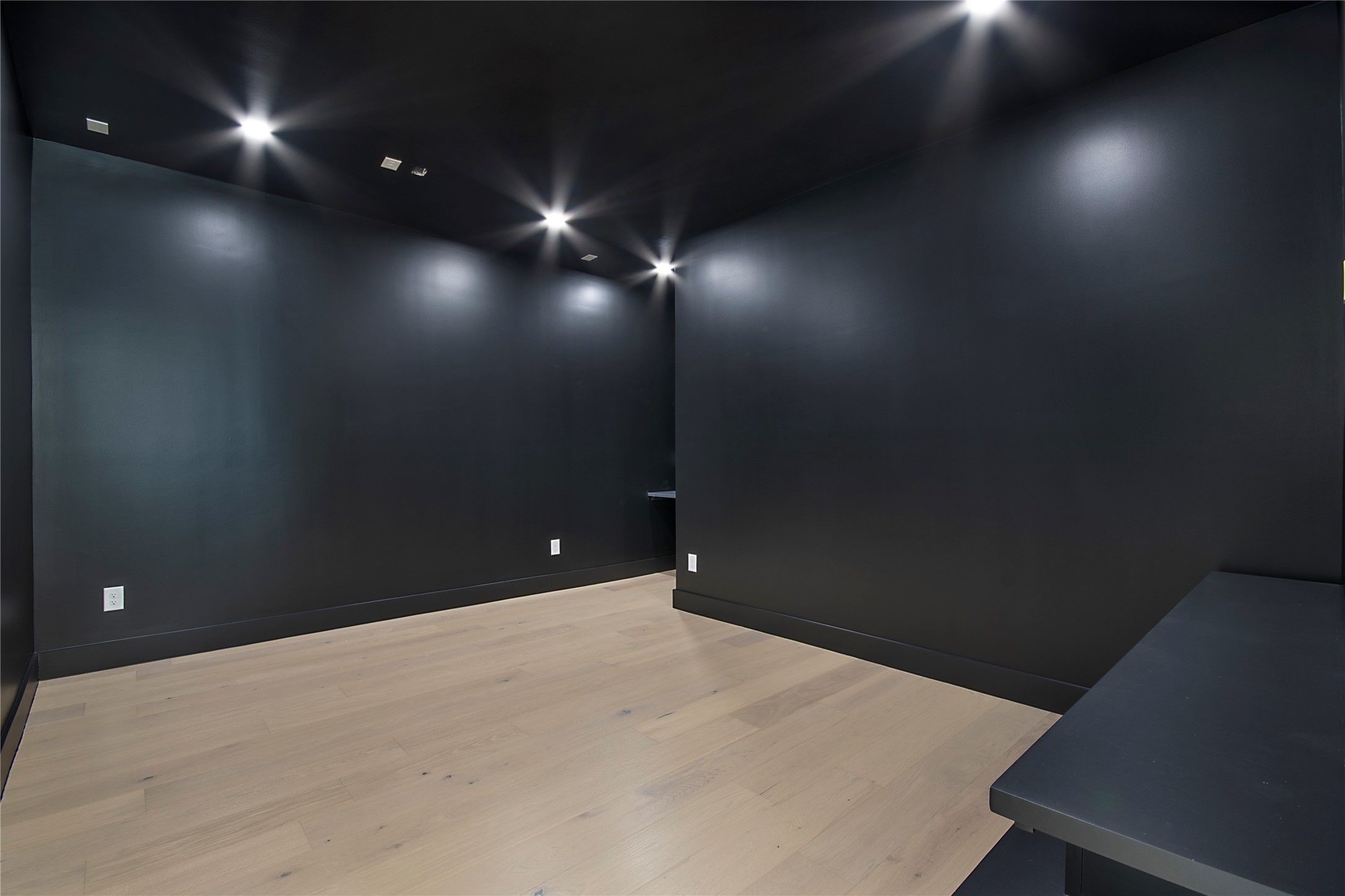 10330 Bel Aire Drive