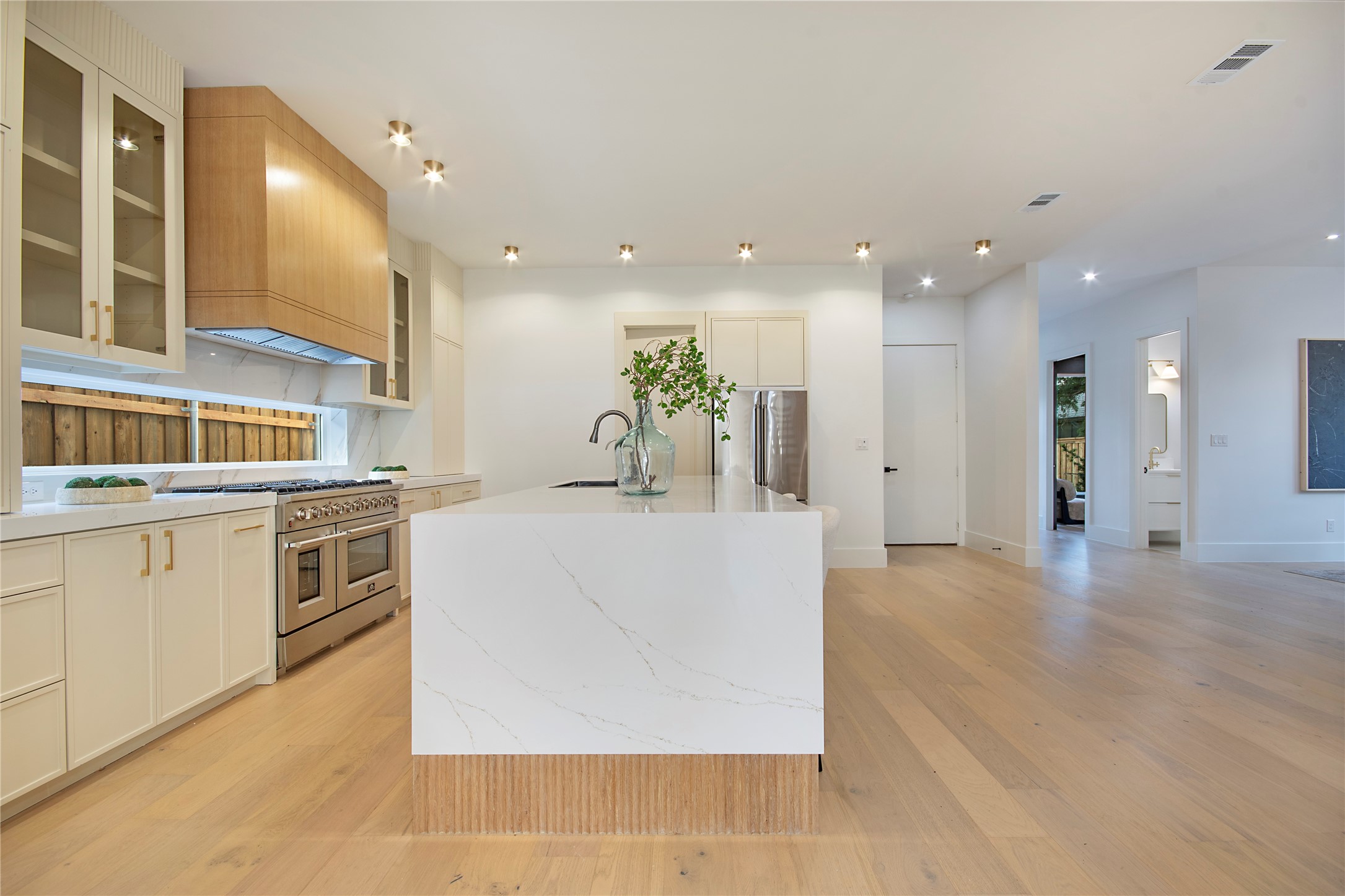 10330 Bel Aire Drive