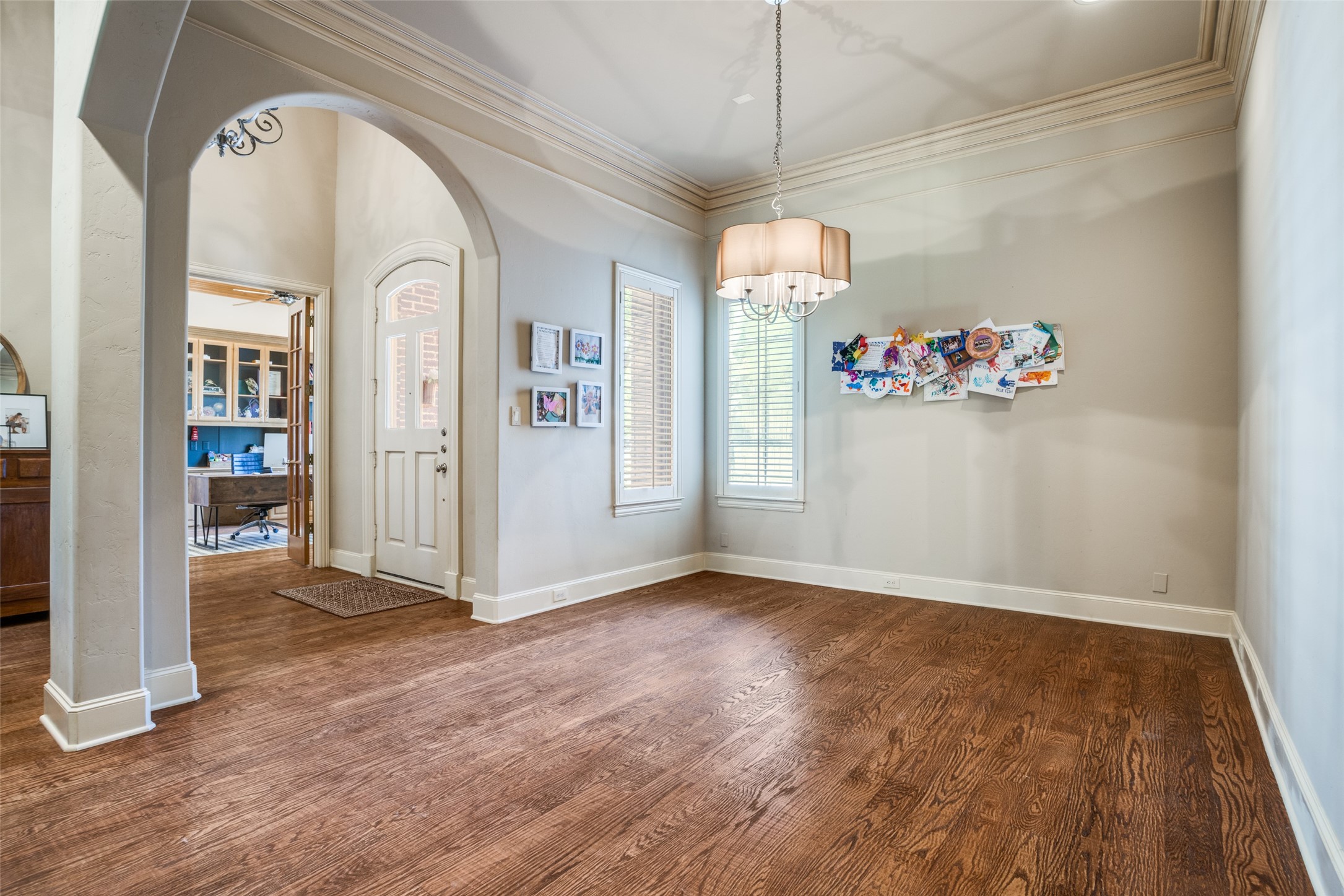 5902 Arrowhead Drive