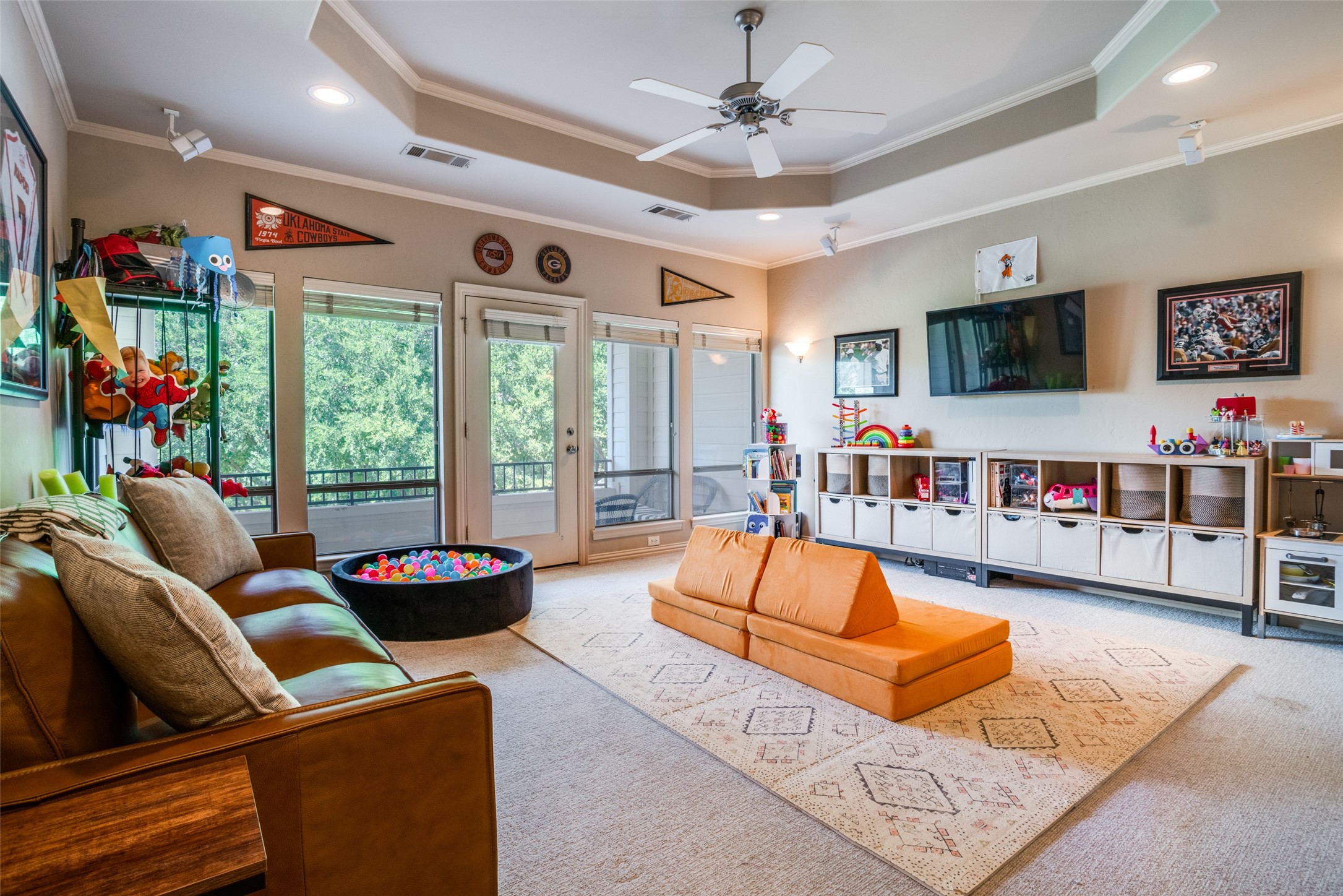 5902 Arrowhead Drive