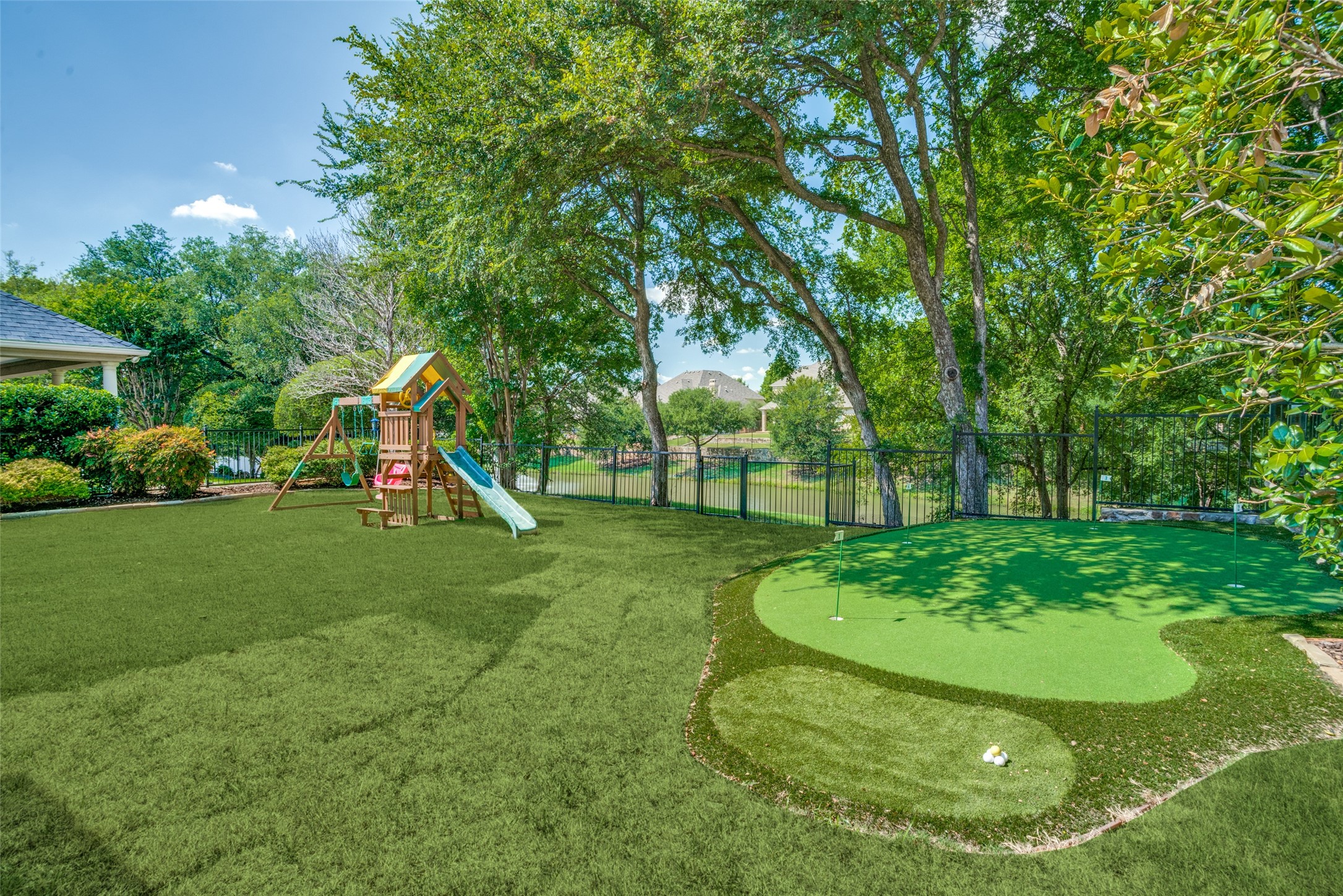 5902 Arrowhead Drive