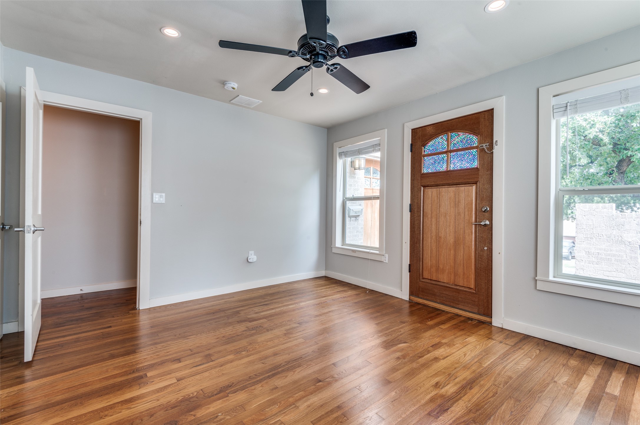 3334 Irwindell Boulevard