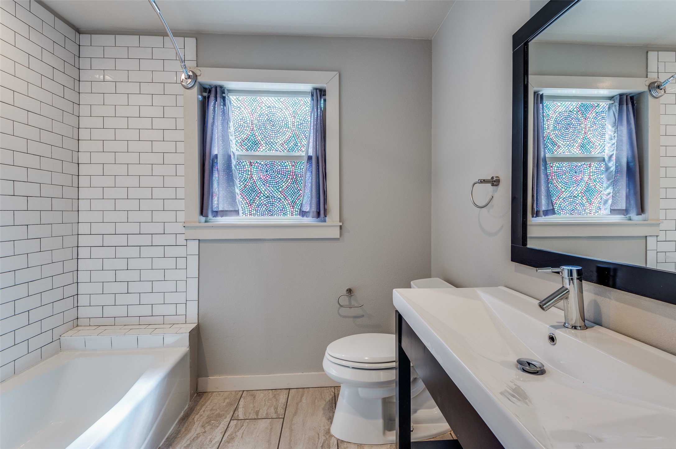 3334 Irwindell Boulevard