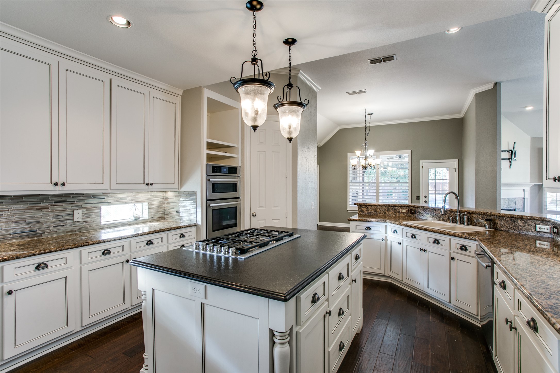 206 Lake Crest Drive