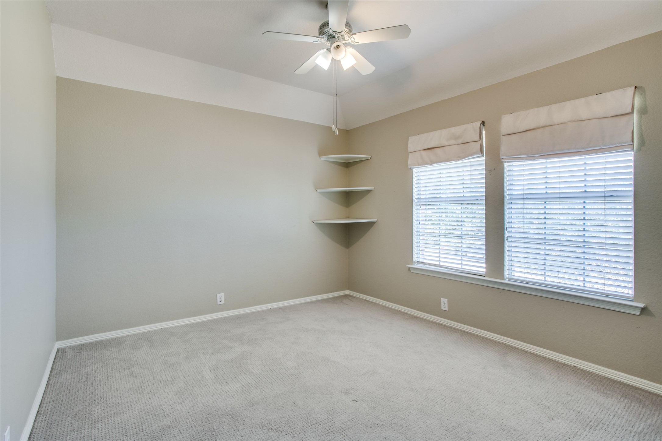 206 Lake Crest Drive