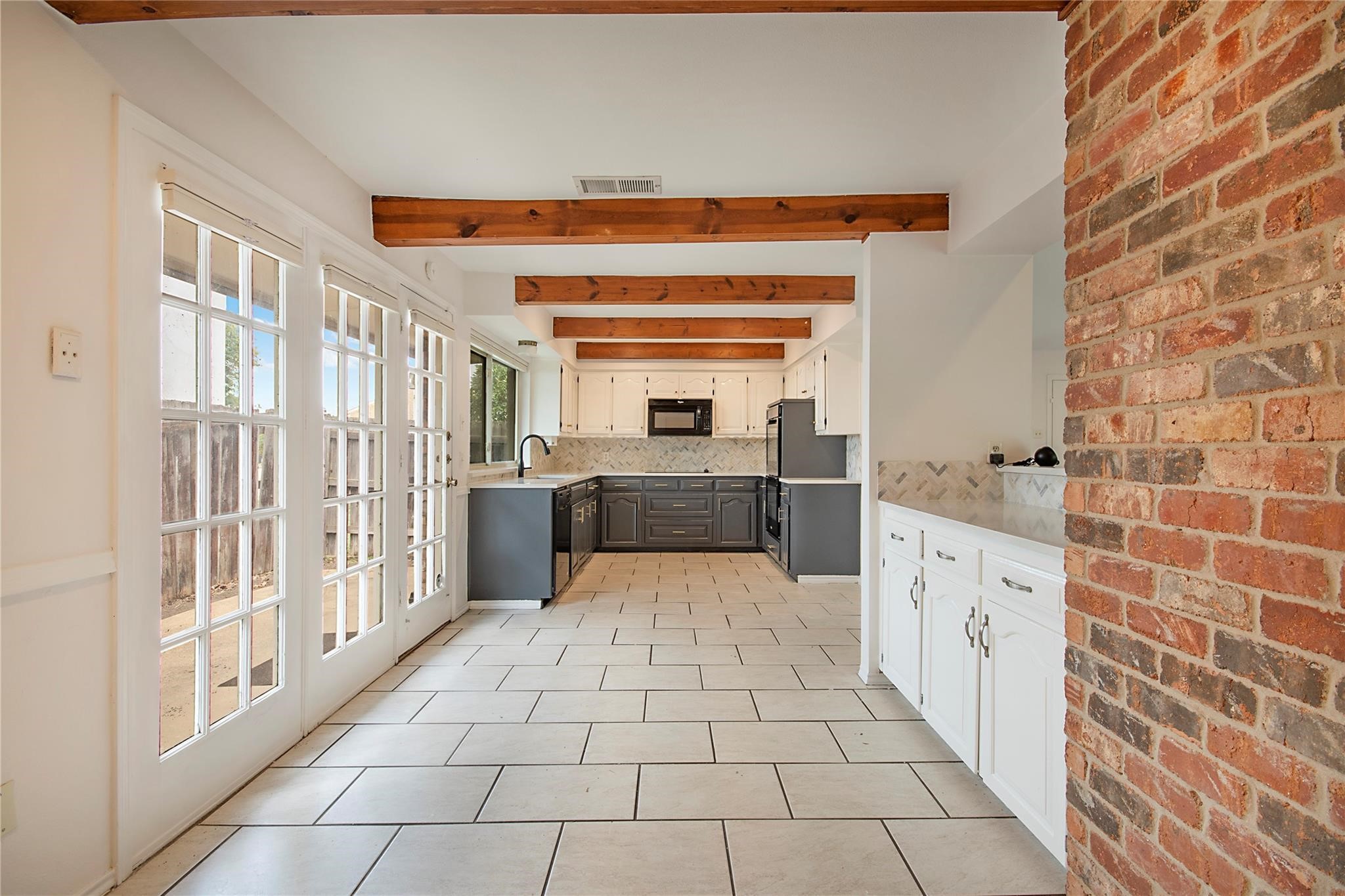 4420 Cleveland Drive