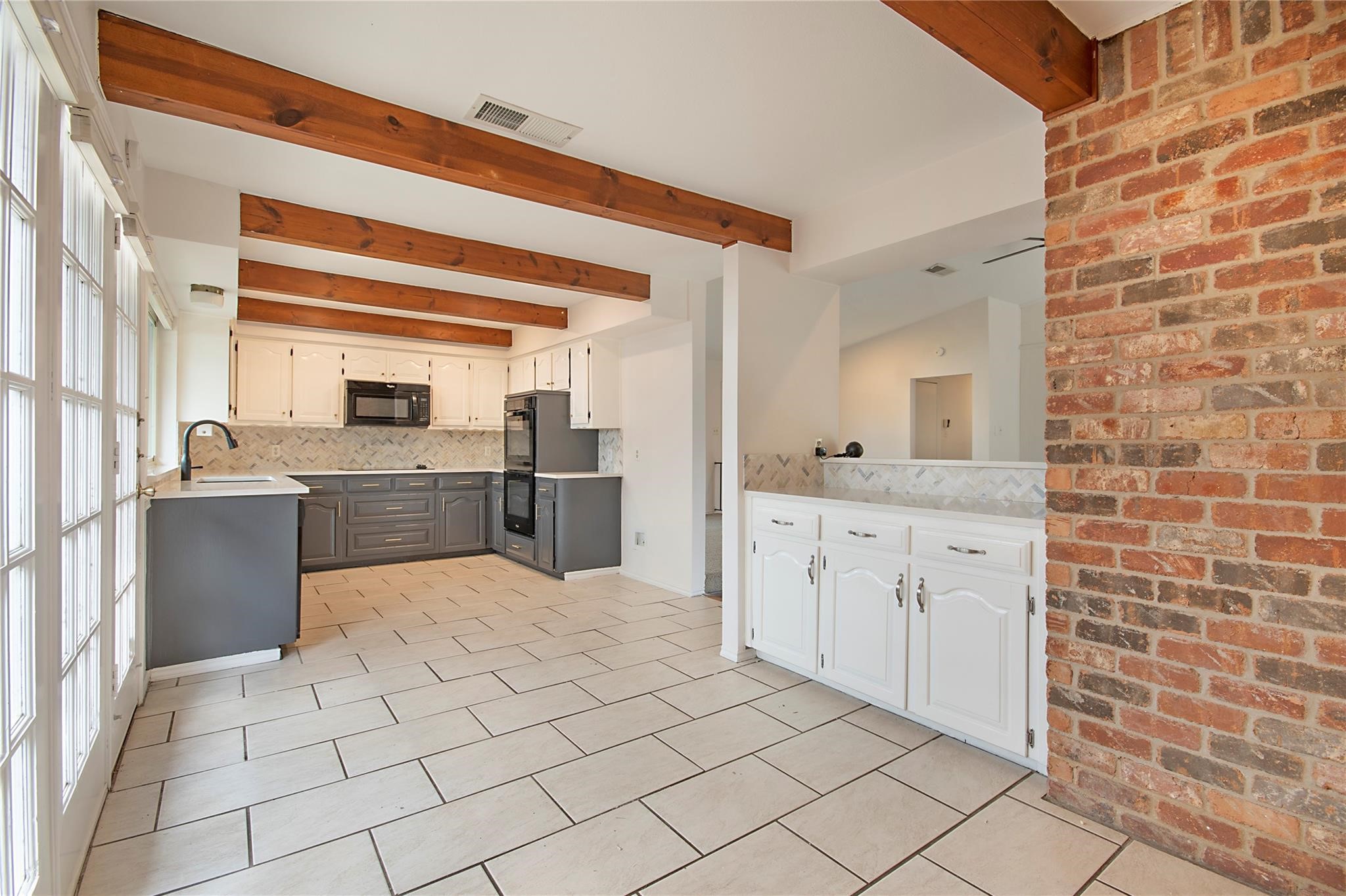 4420 Cleveland Drive