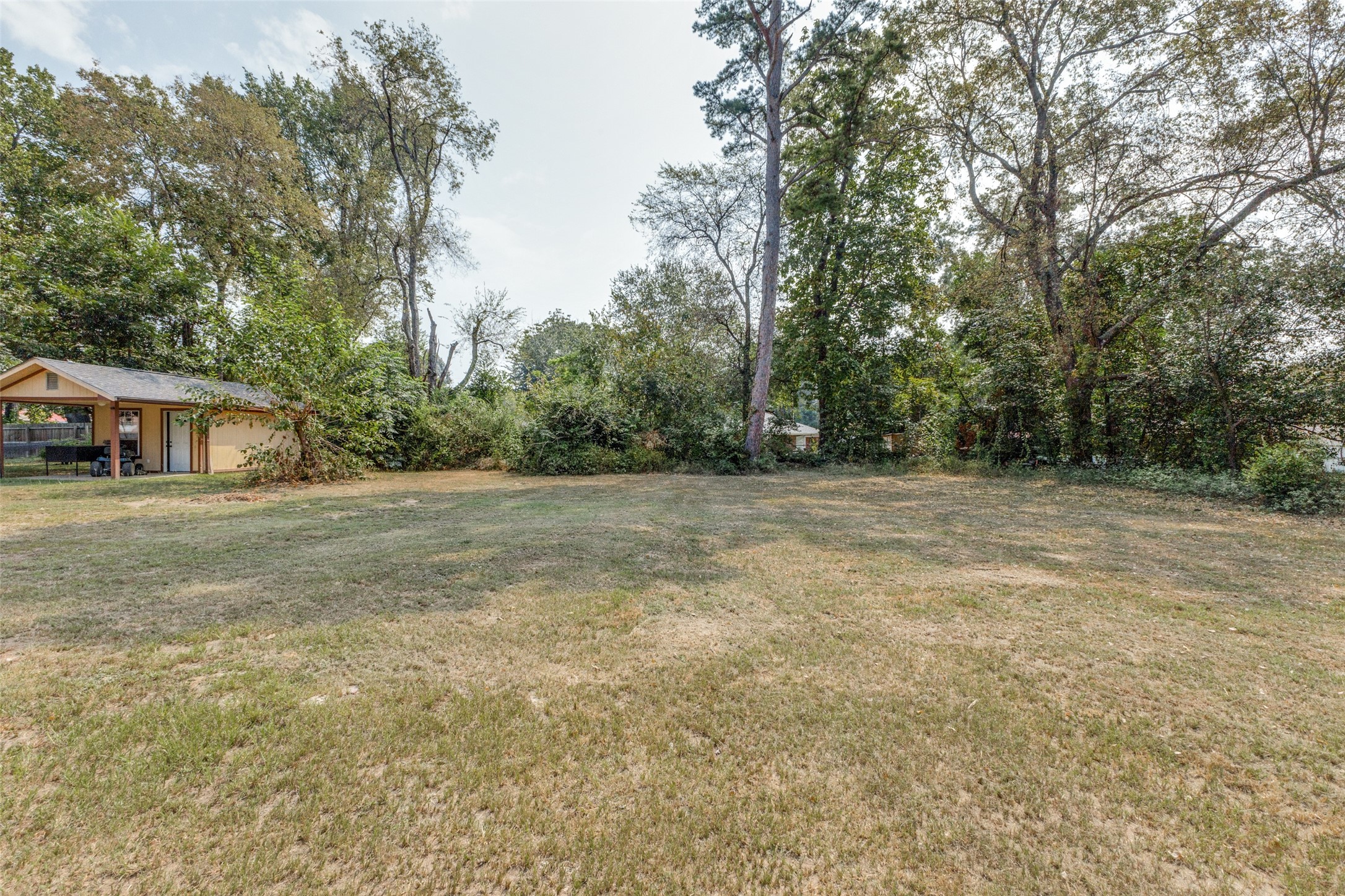 615 Red Springs Avenue