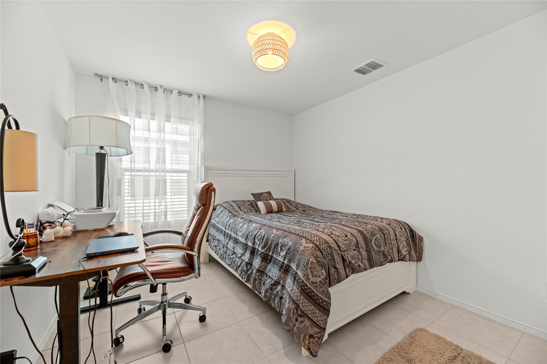 7516 Bluebell Lane