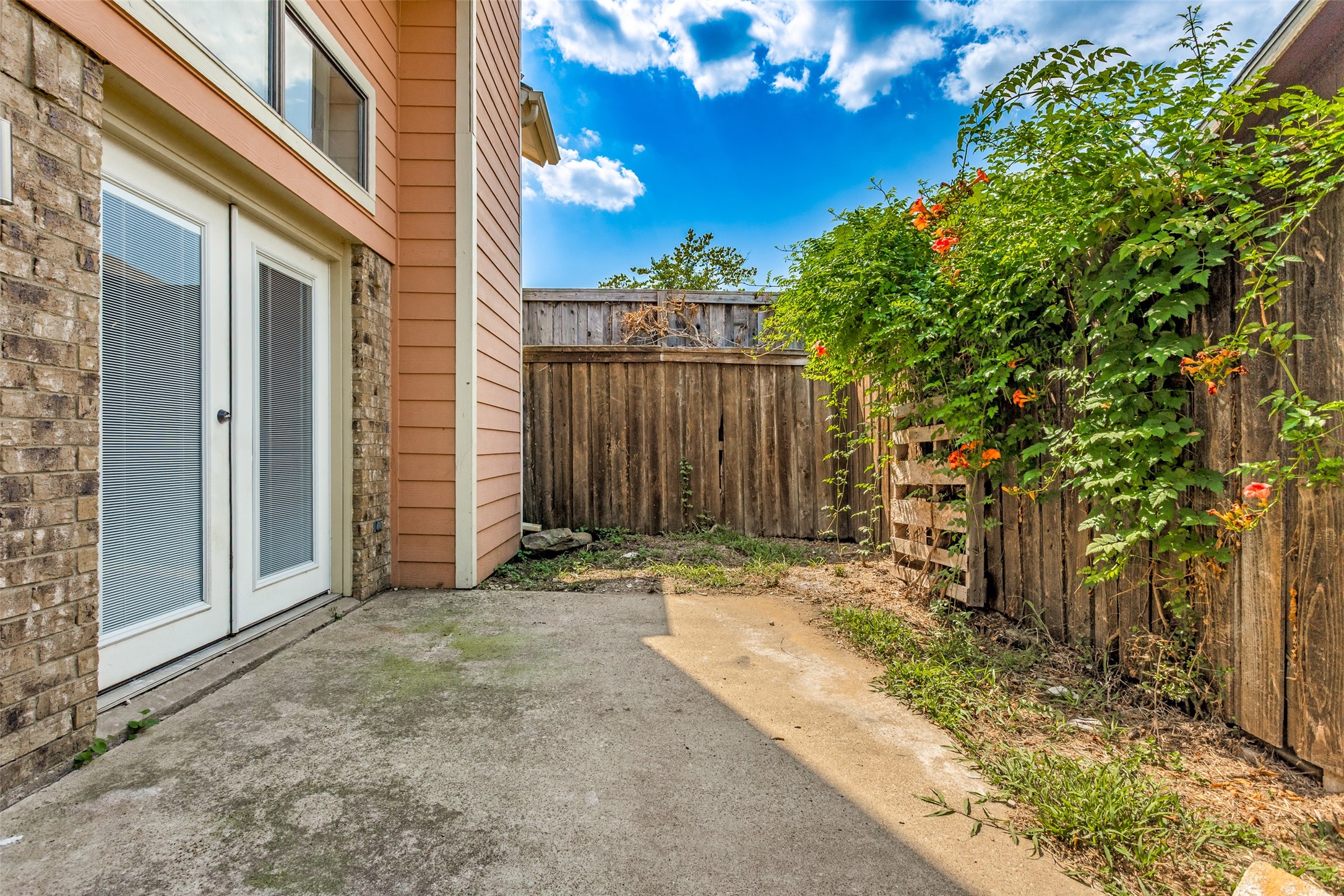 2605 Centaurus Drive