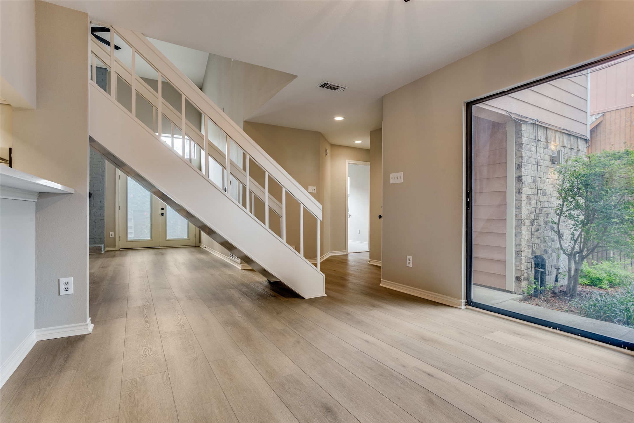 2605 Centaurus Drive