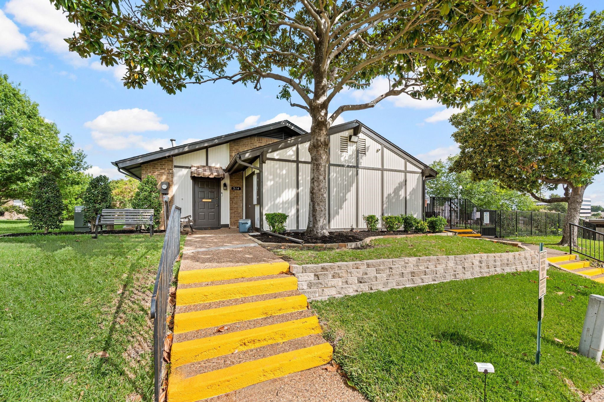 3006 Rustling Leaves Lane