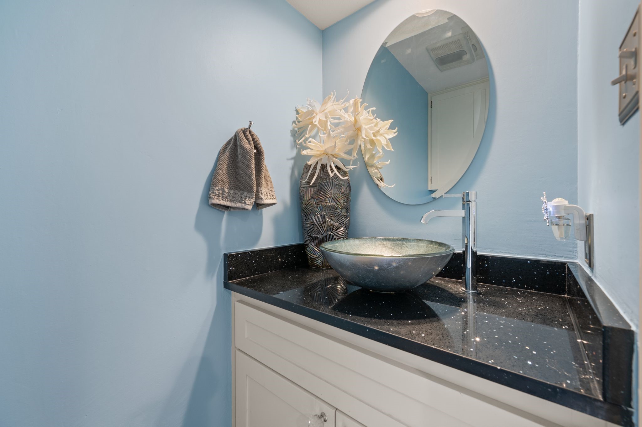 3006 Rustling Leaves Lane