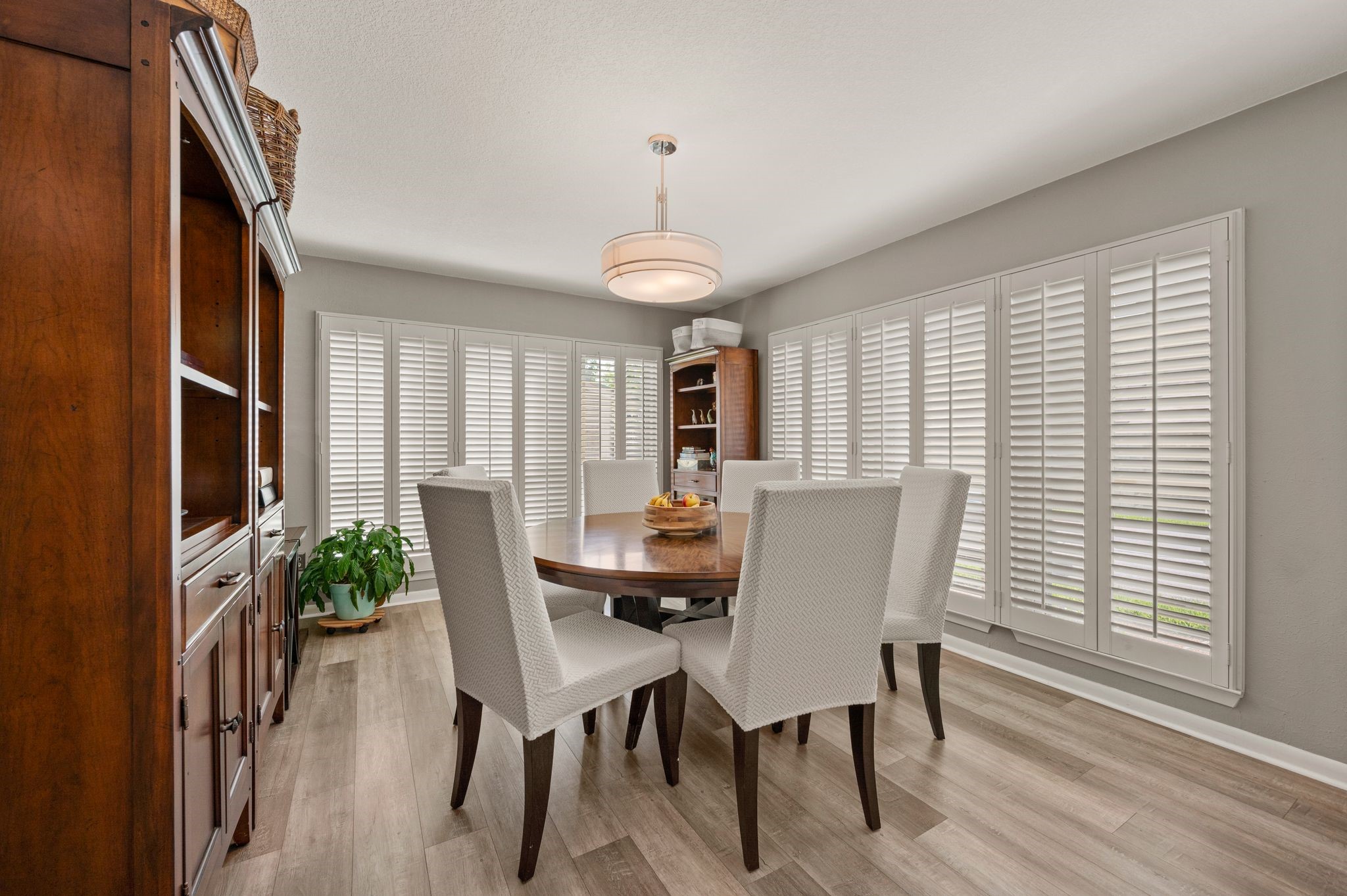 3006 Rustling Leaves Lane