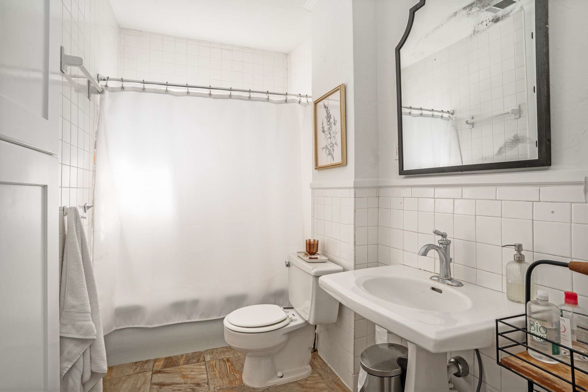 5538 Vanderbilt Avenue