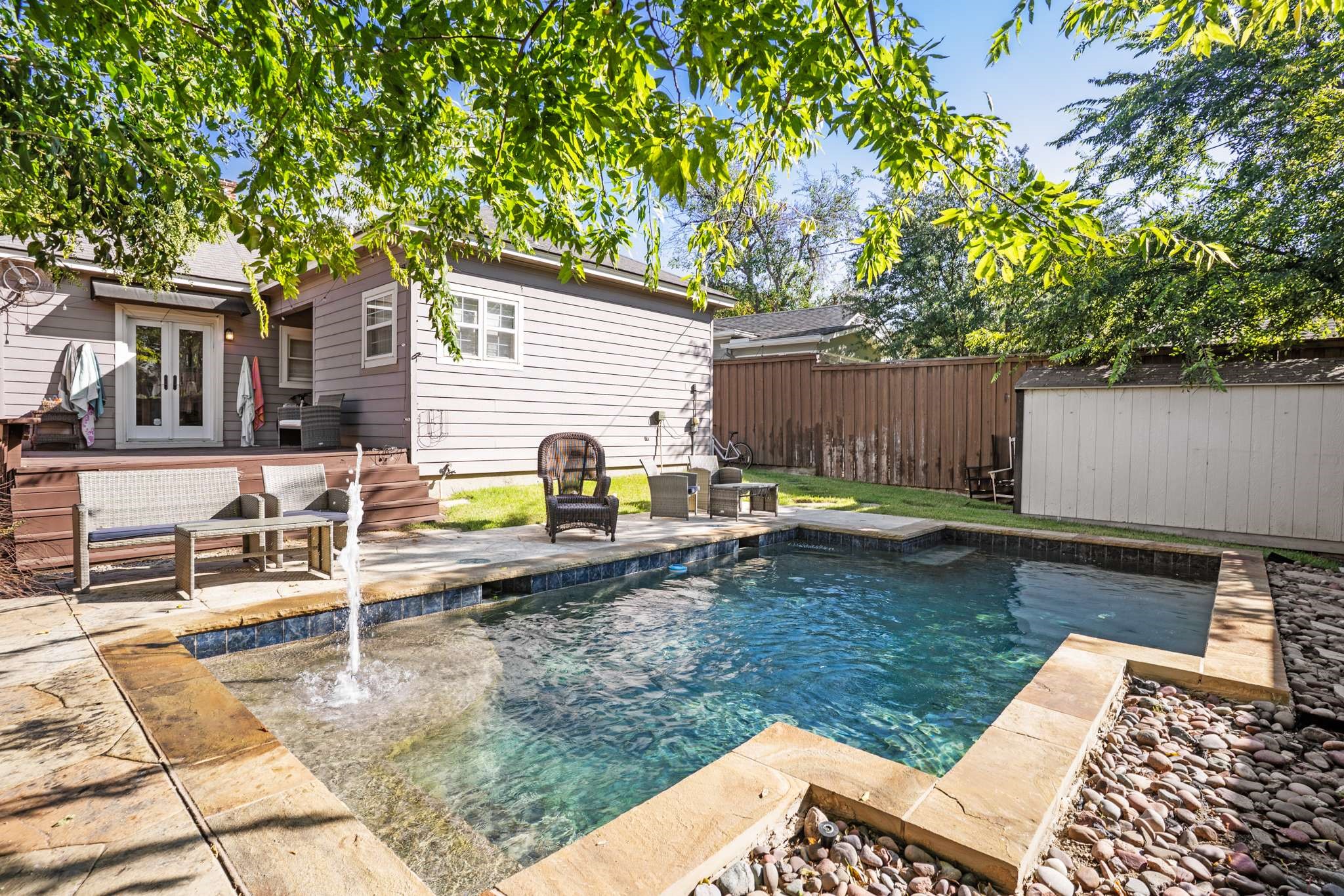 5538 Vanderbilt Avenue