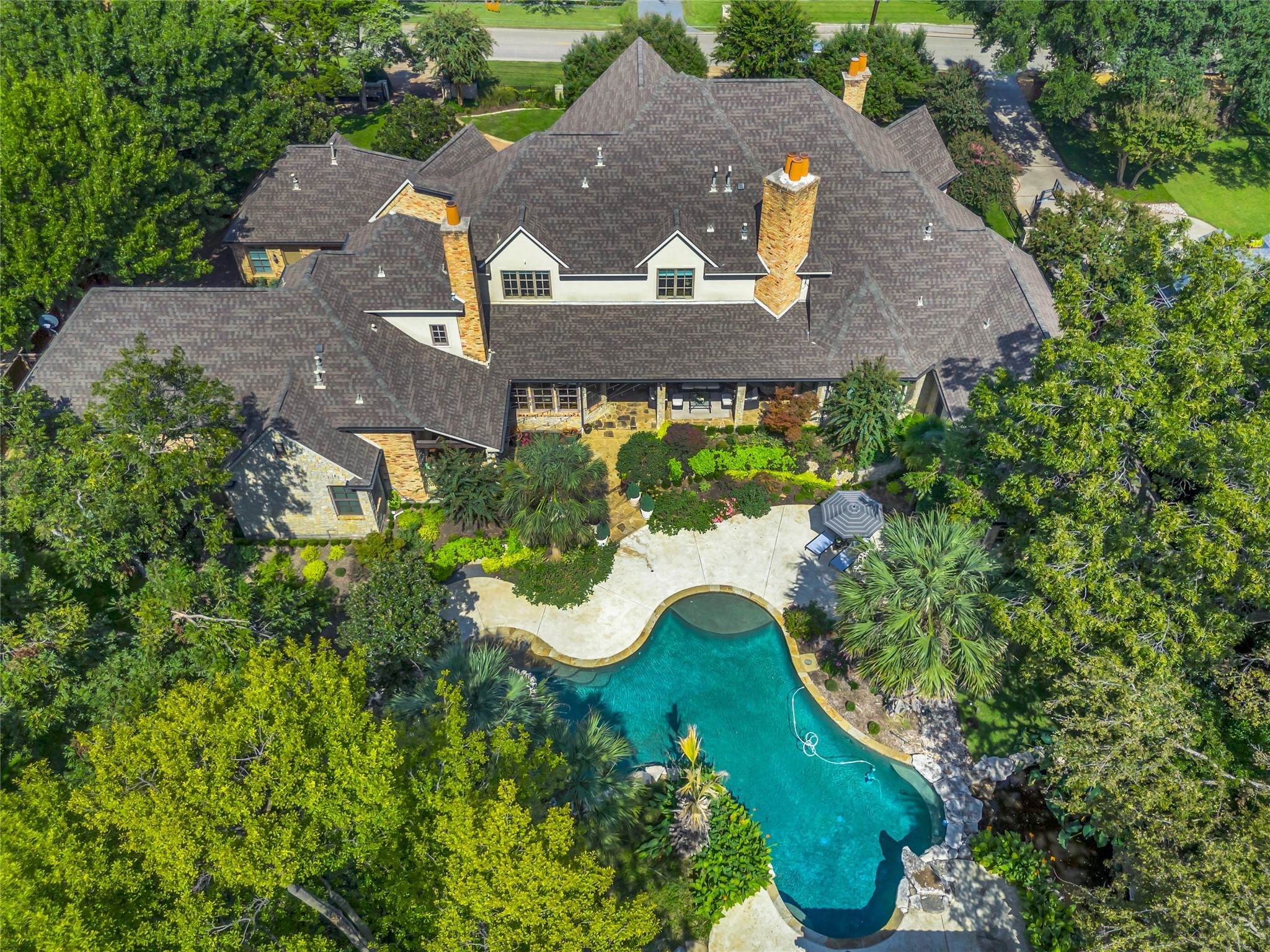 4220 Park Lane