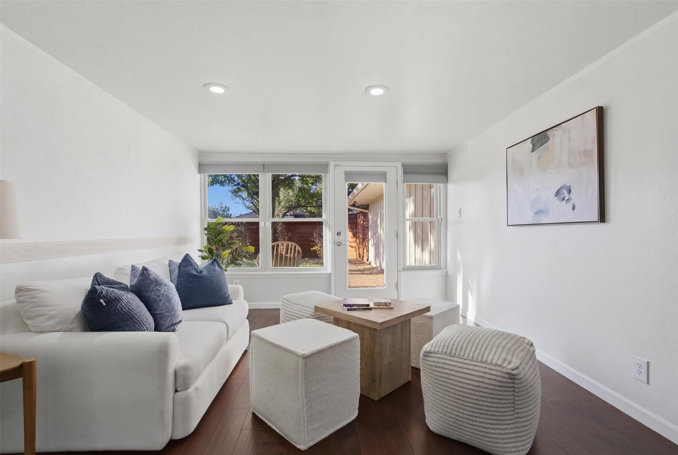 4808 Thunder Road