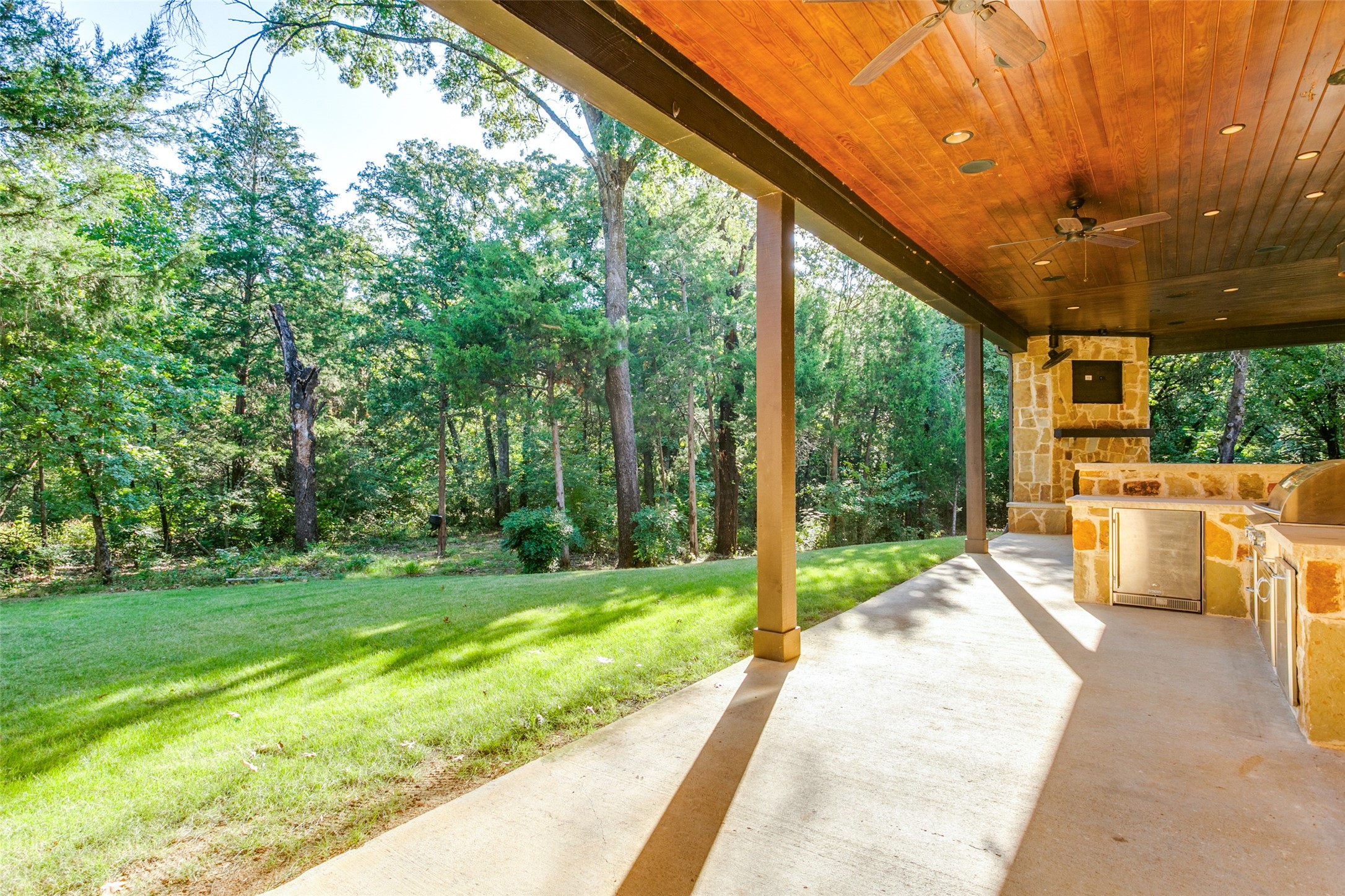 1600 Three Bridges Court