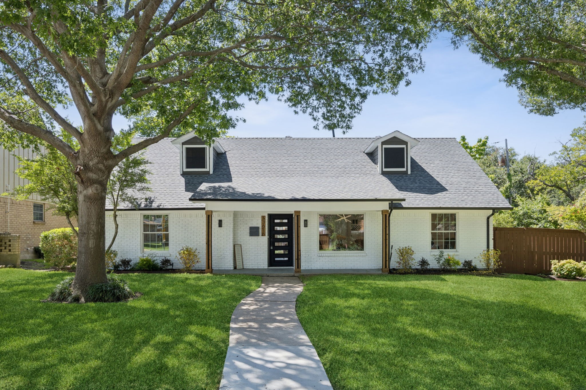 13616 Rolling Hills Lane
