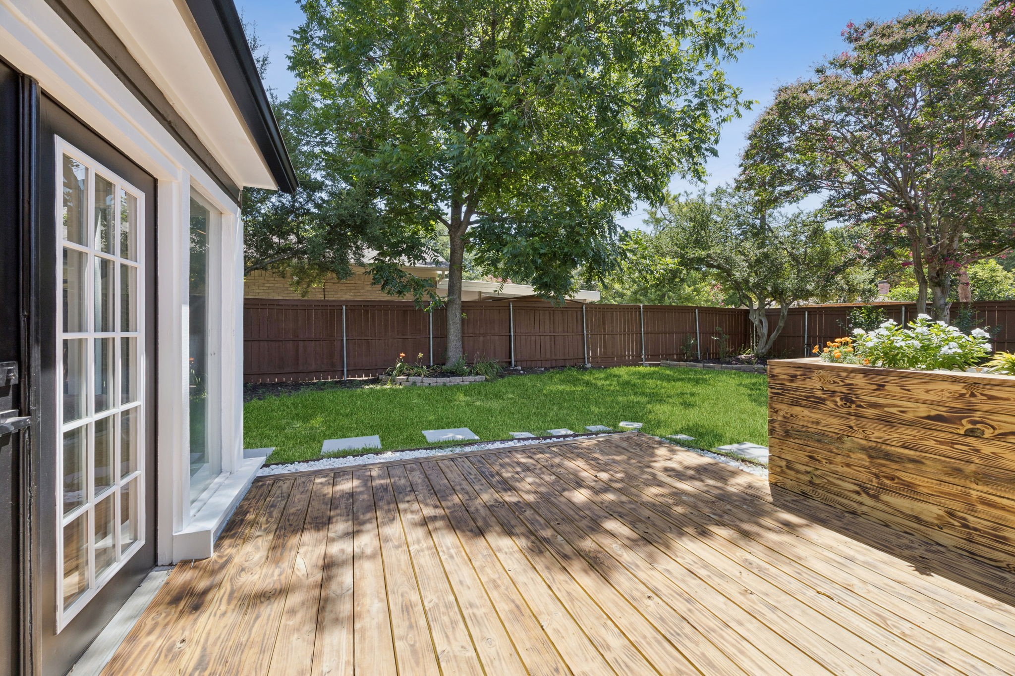 13616 Rolling Hills Lane