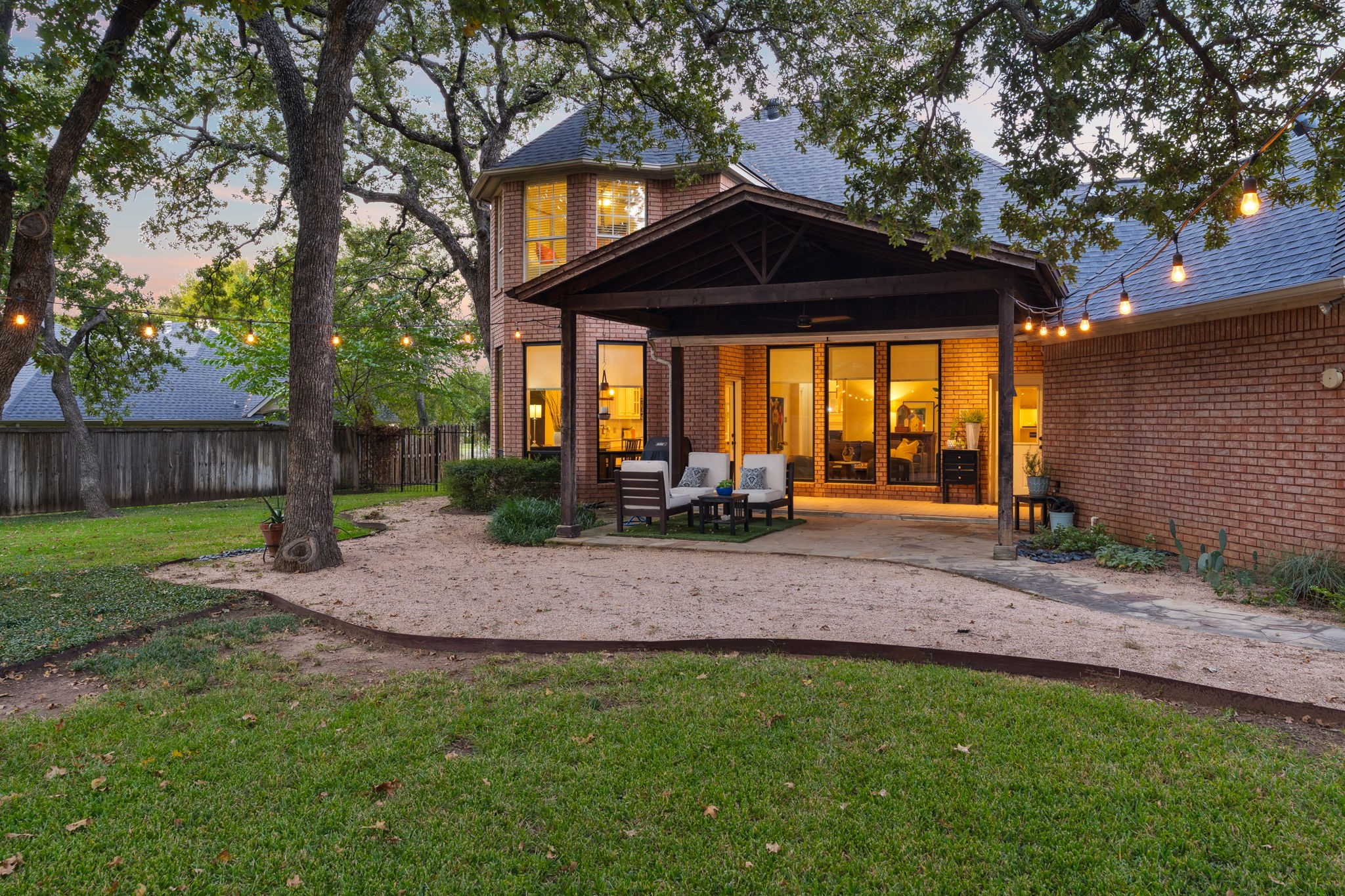 204 Southridge Lakes Parkway