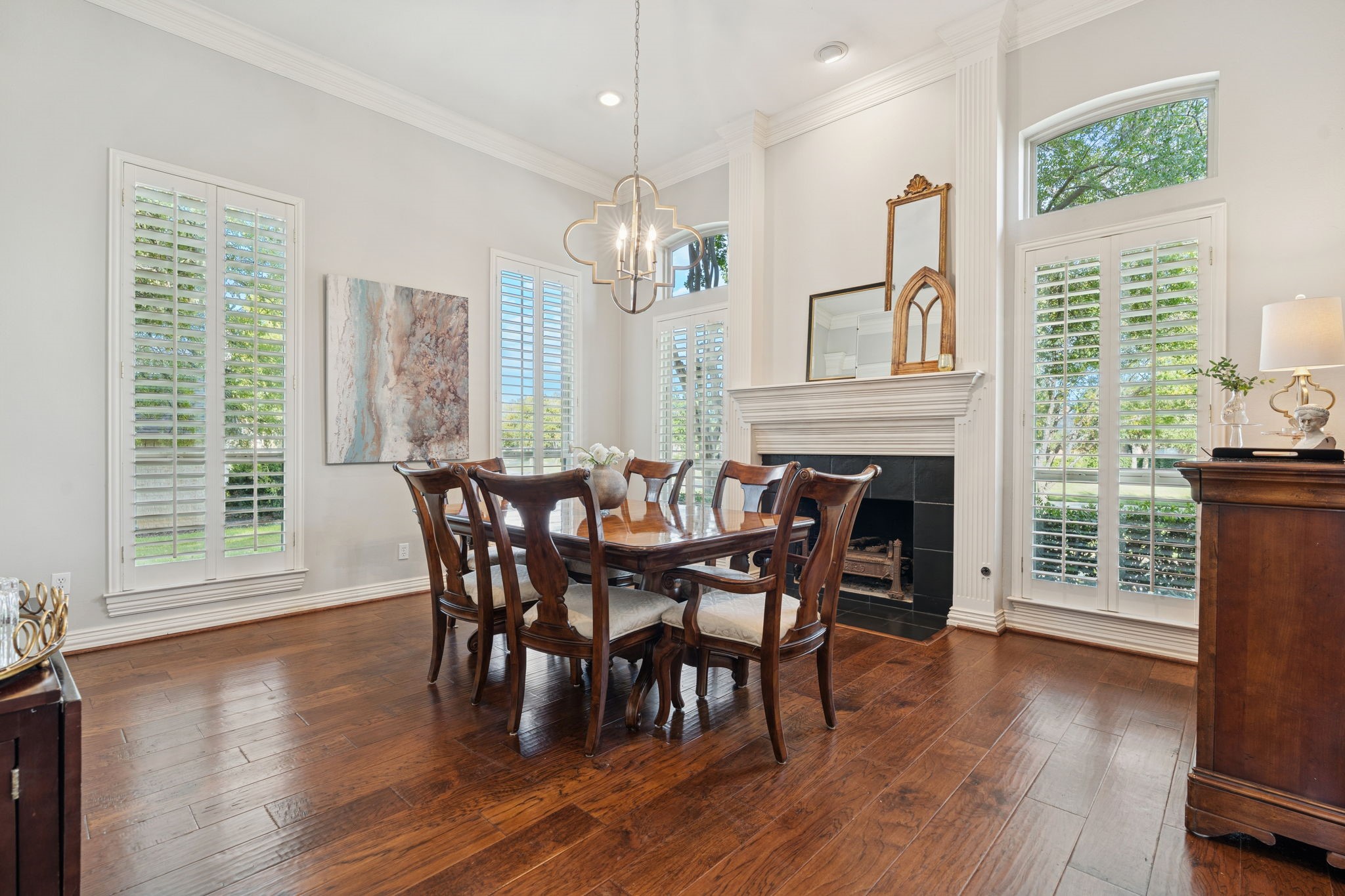 204 Southridge Lakes Parkway