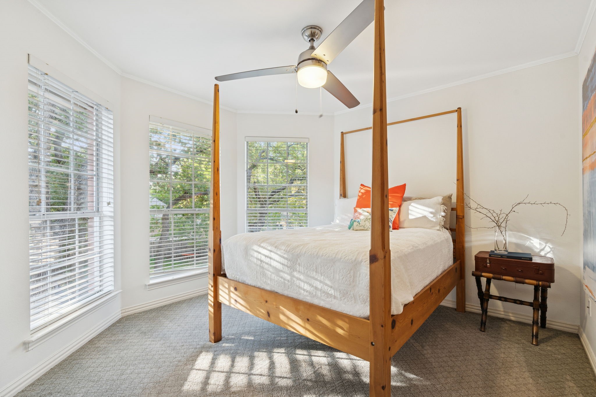 204 Southridge Lakes Parkway