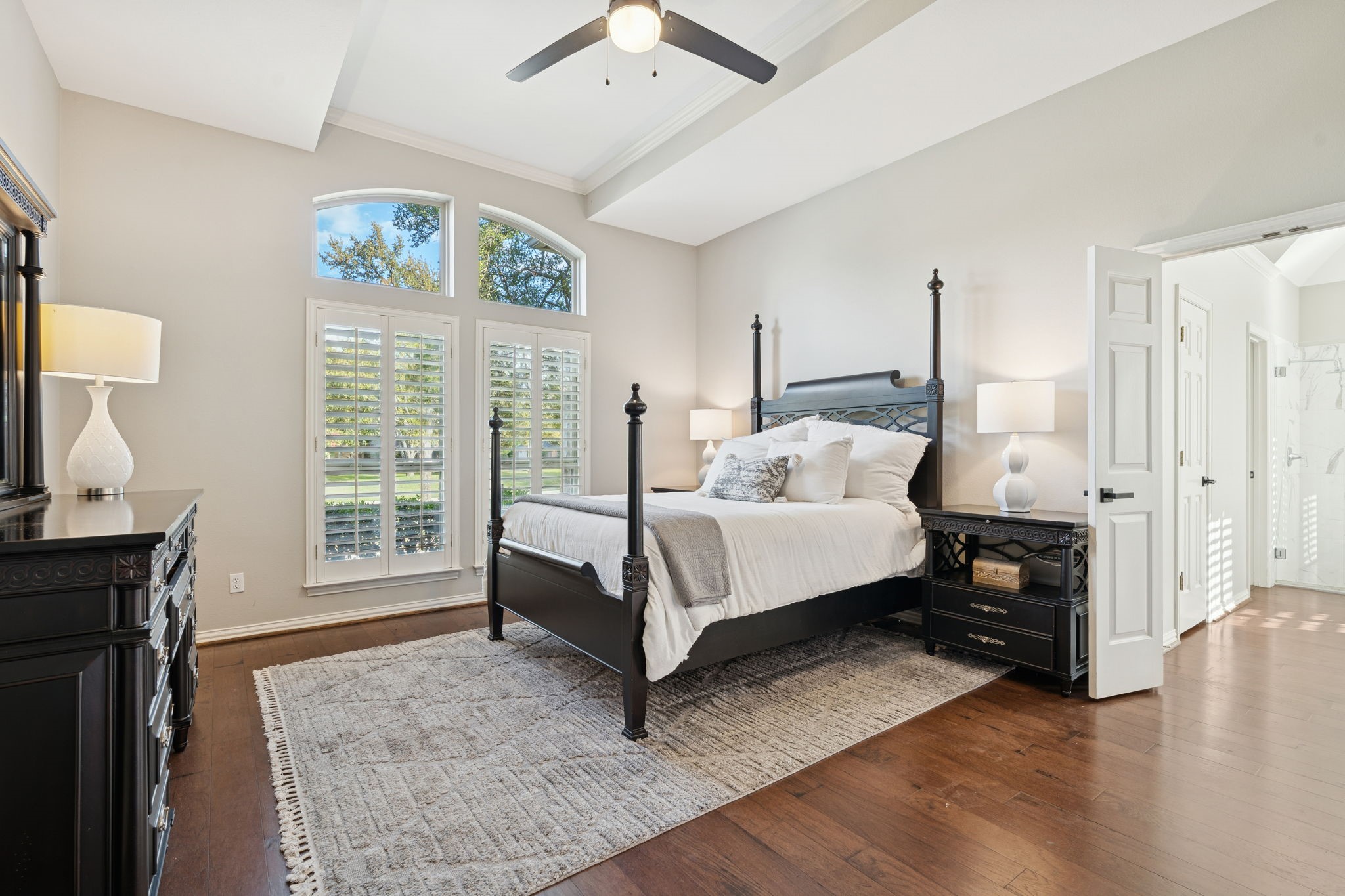 204 Southridge Lakes Parkway