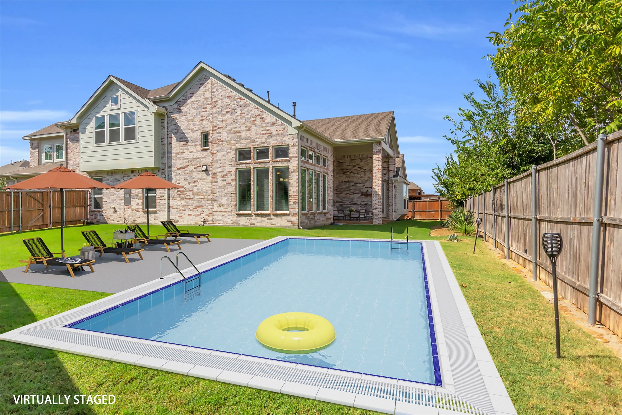 942 Herschell Street