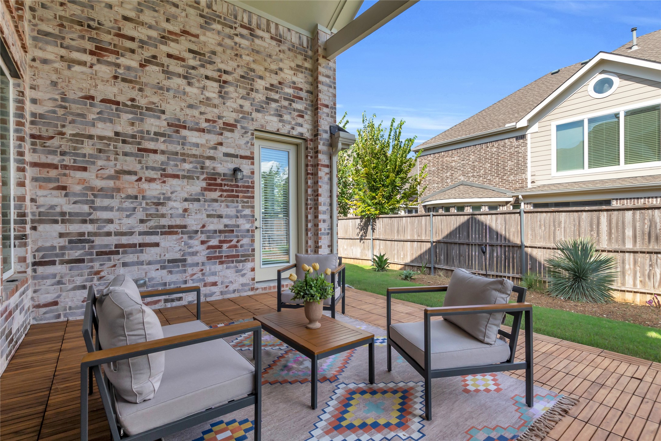 942 Herschell Street