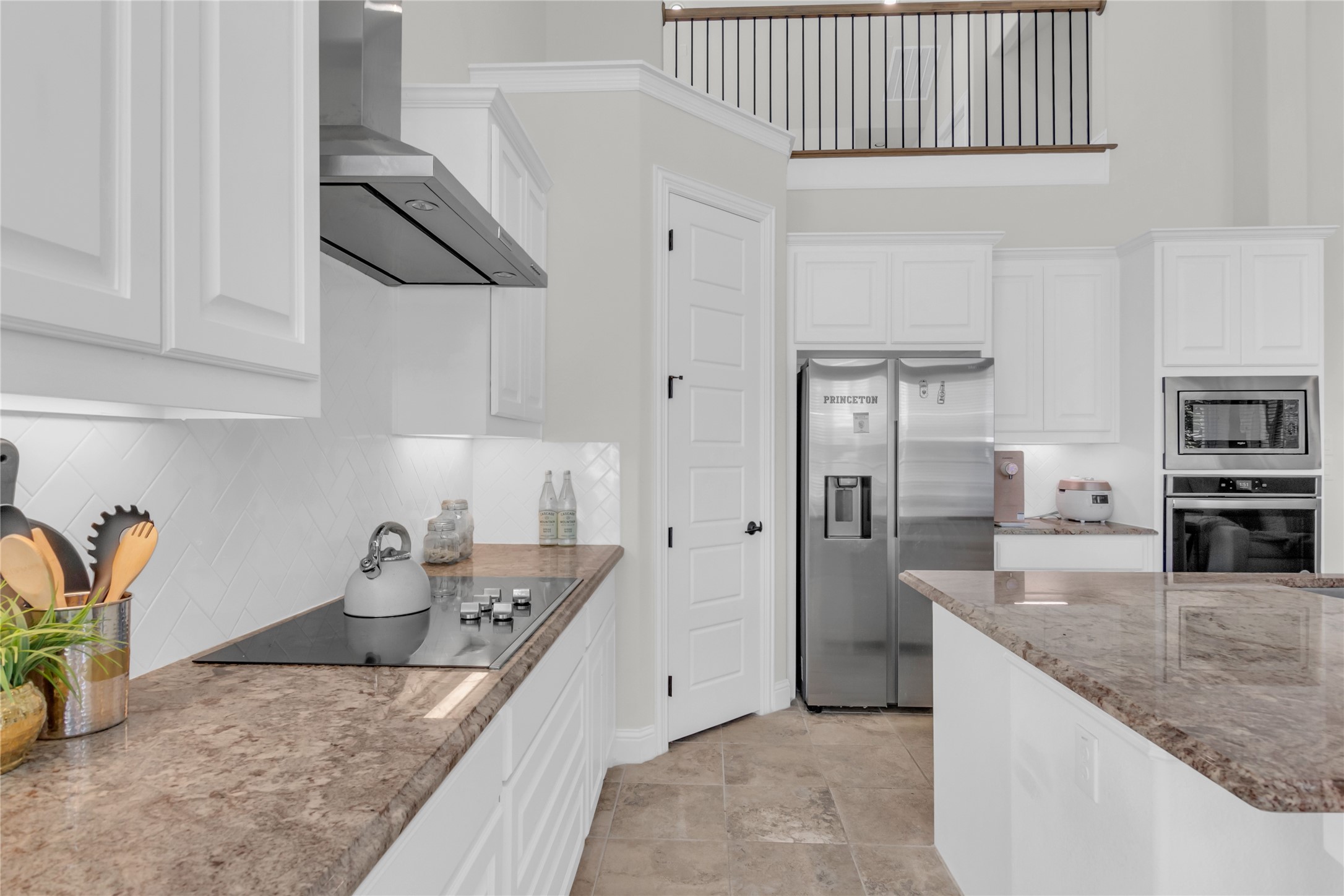 942 Herschell Street