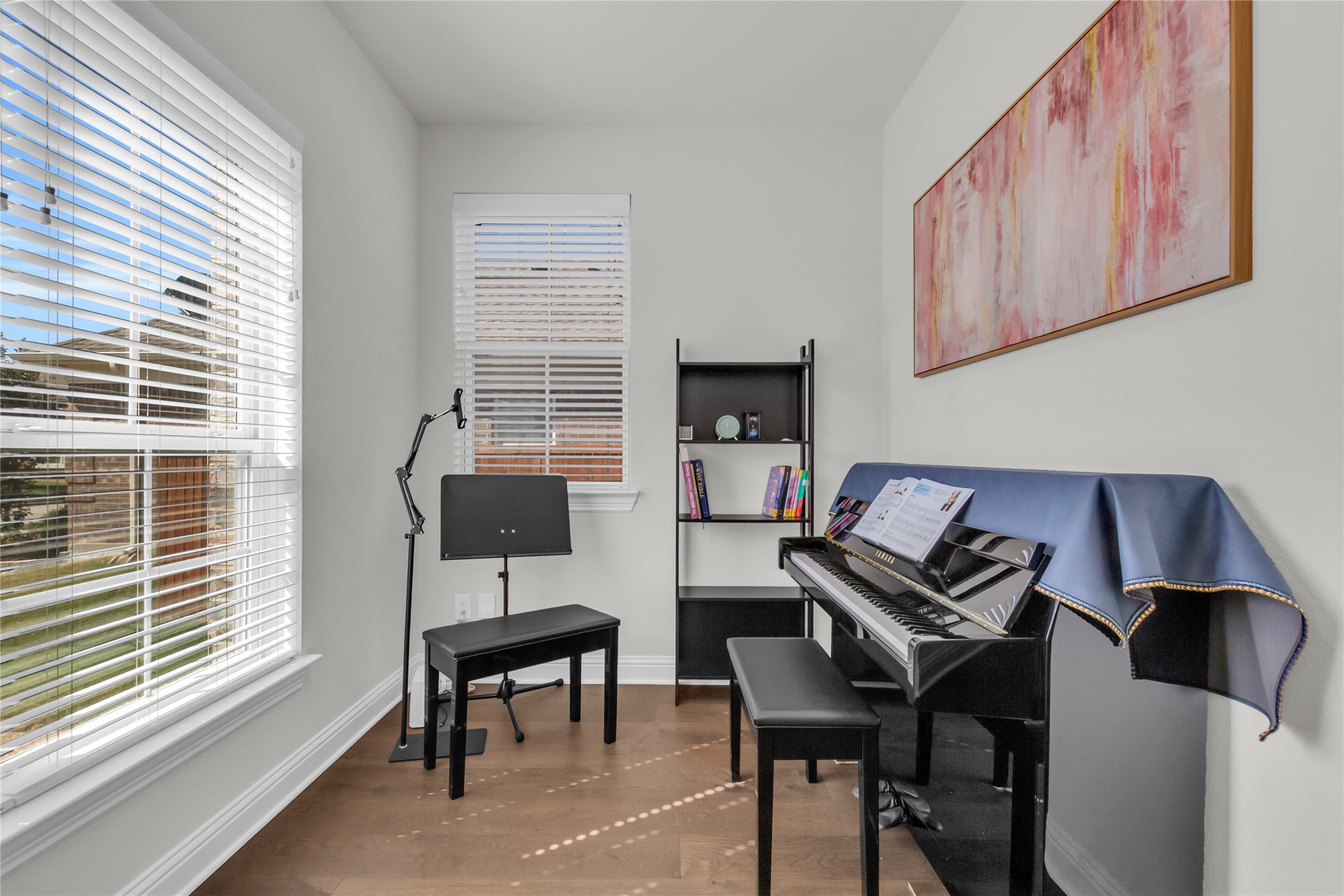 942 Herschell Street