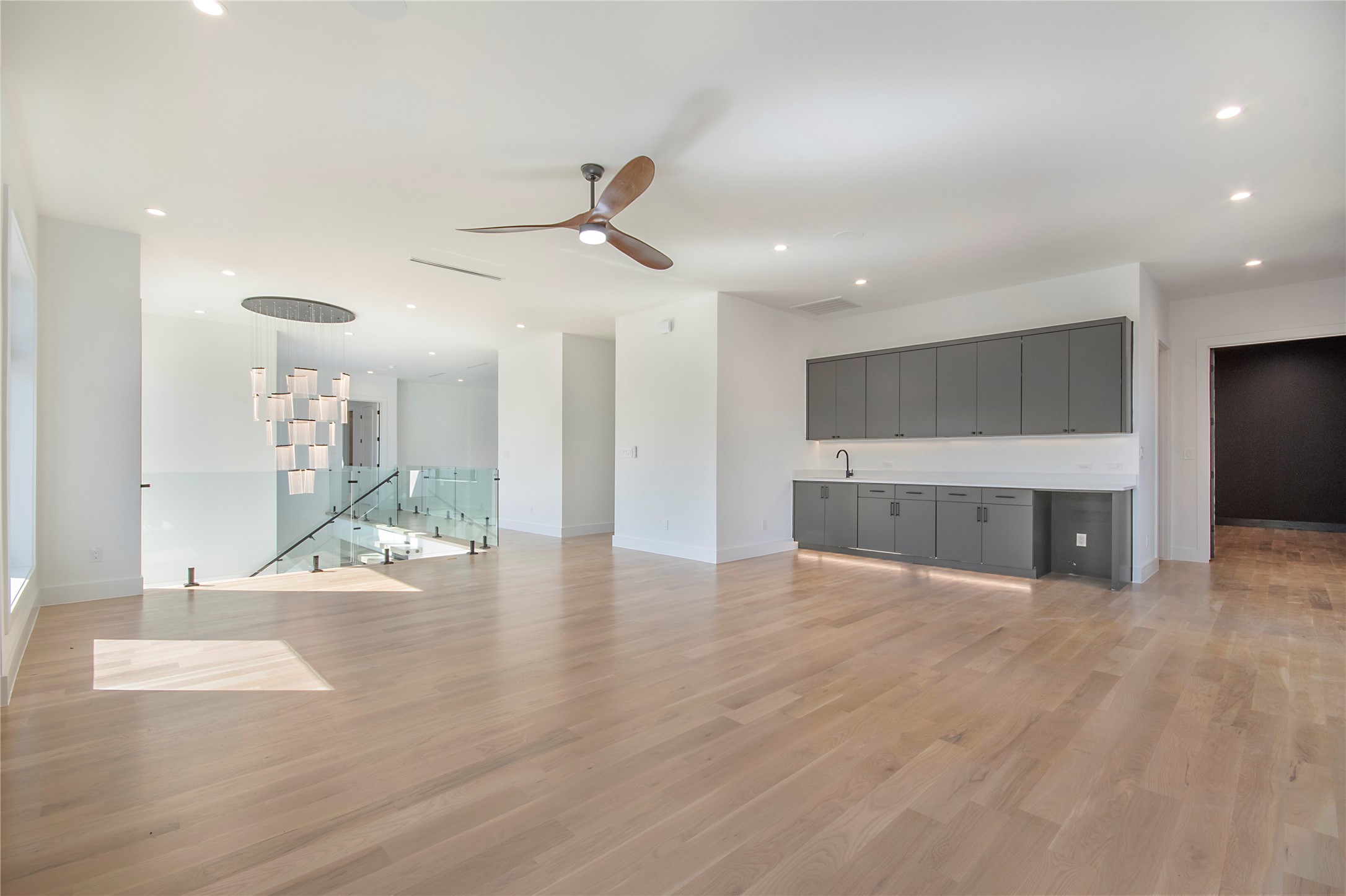 10207 Marsh Lane